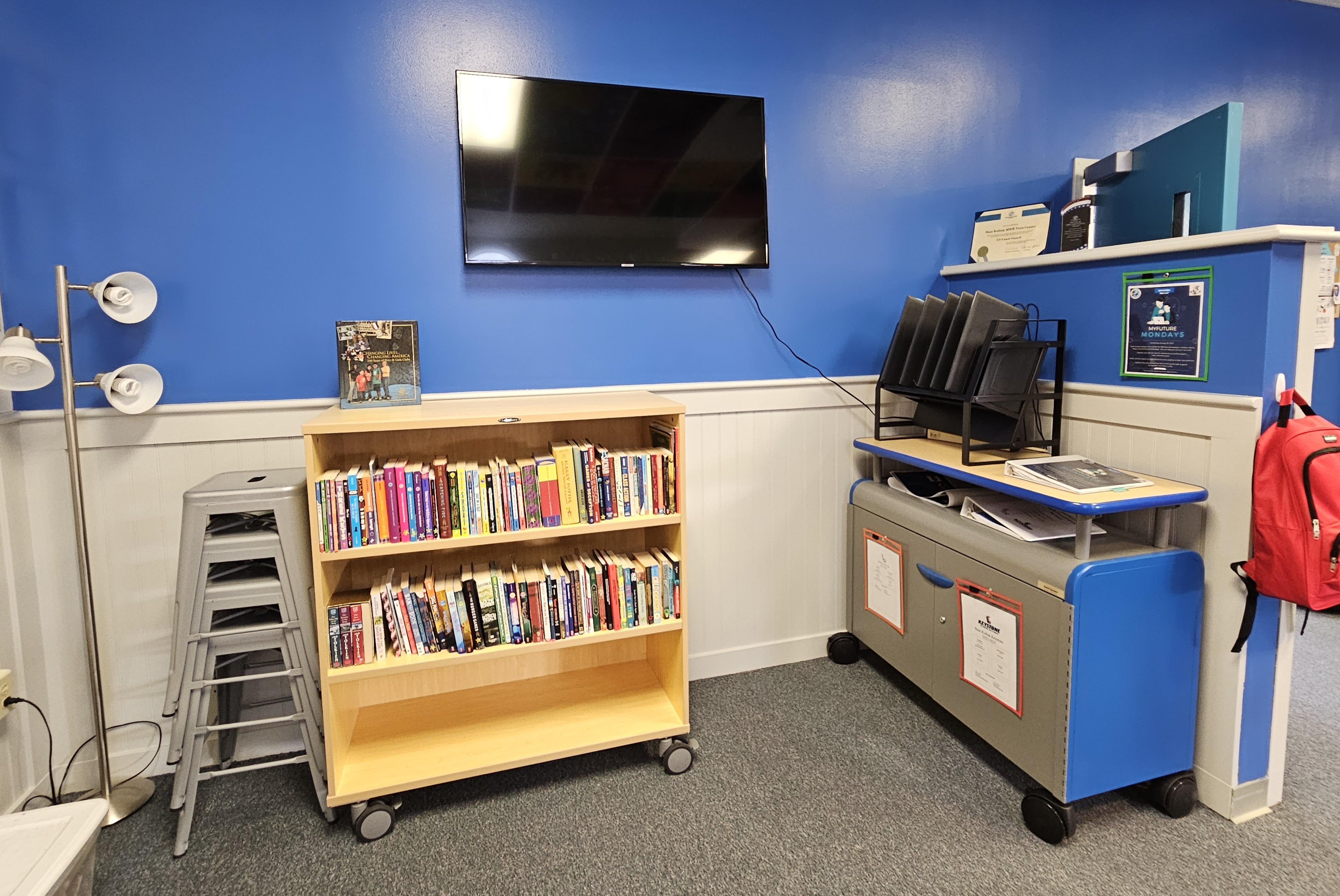 Teen Center Library